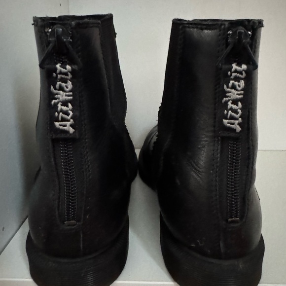 Doc Martens Zillow Temperley Chelsea Boots 8 - Picture 5 of 6